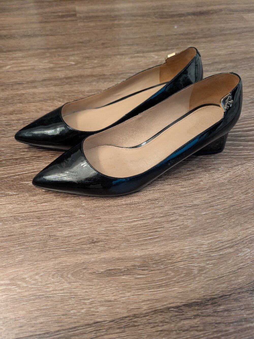 Tory Burch low heel